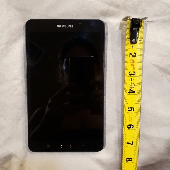 SOLD! SORRY...SAMSUNG TABLET NEW/ Cord&case! - Picture 3 of 8